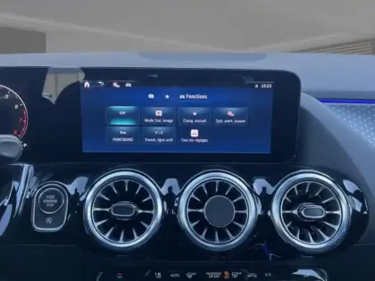 Photo 18 Mercedes Classe B Gén. III (W247) Ph2 Progressive Line 5