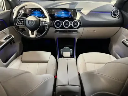 Photo 7 Mercedes GLA 250 e Progressive Line