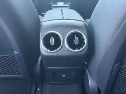 Photo 30 Mercedes CLA  250 e Hybrid EQ Shooting B