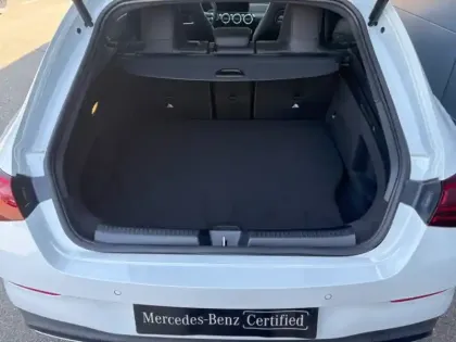 Photo 18 Mercedes CLA  250 e Hybrid EQ Shooting B