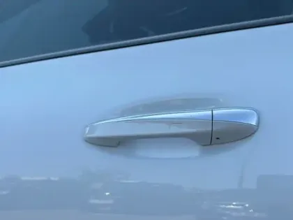 Photo 32 Mercedes CLA  250 e Hybrid EQ Shooting B