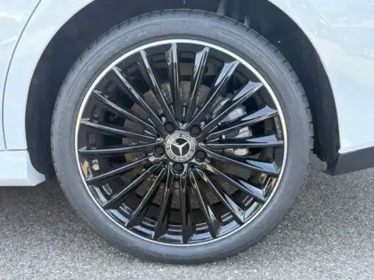 Photo 17 Mercedes CLA  250 e Hybrid EQ Shooting B