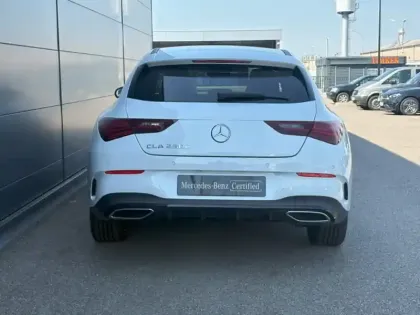 Photo 12 Mercedes CLA  250 e Hybrid EQ Shooting B
