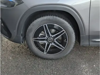 Photo 8 Mercedes Classe B Gén. I (X243) Ph1 AMG Line 5