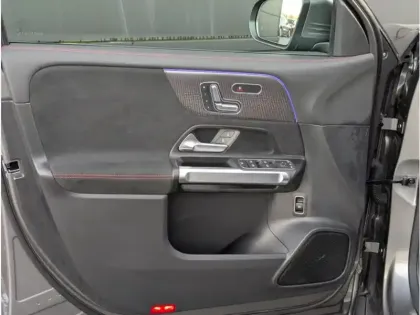 Photo 25 Mercedes Classe B Gén. I (X243) Ph1 AMG Line 5