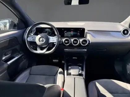 Photo 10 Mercedes GLA 200 d AMG Line