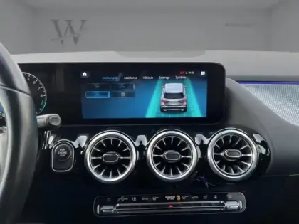 Photo 11 Mercedes GLA Gén. II (H247) Ph1 Business Line 5