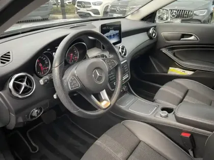 Photo 13 Mercedes GLA 200 Sensation