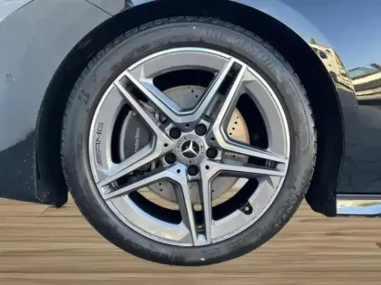 Photo 25 Mercedes Classe A Gén. IV (W177) Ph1 AMG Line 5