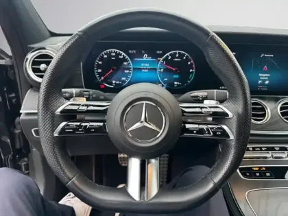 Photo 21 Mercedes CLA sse E 300 de AMG Line Break