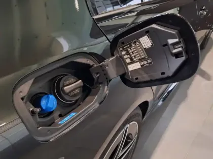 Photo 24 Mercedes Classe C Gén. V (W206) Ph1 AMG Line 4