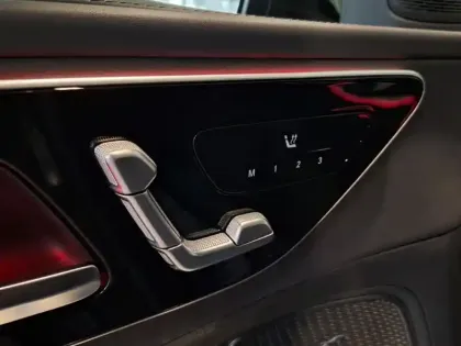 Photo 25 Mercedes Classe C Gén. V (W206) Ph1 AMG Line 4