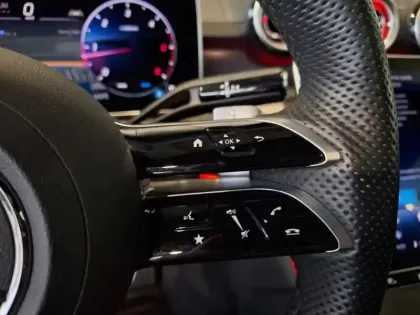 Photo 13 Mercedes Classe C  200 d Berline AMG Lin