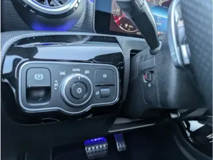 Photo 19 Mercedes CLA 200 d Coupé 