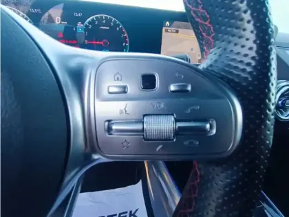 Photo 22 Mercedes GLA 250 e AMG Line