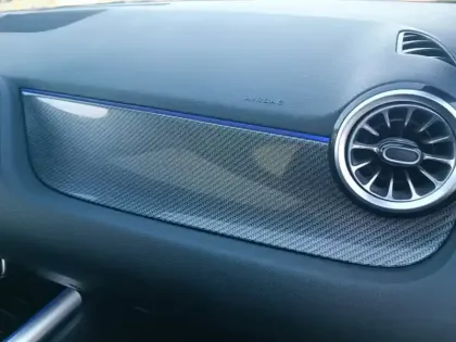 Photo 16 Mercedes GLA 250 e AMG Line