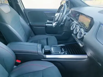 Photo 13 Mercedes GLA 250 e AMG Line