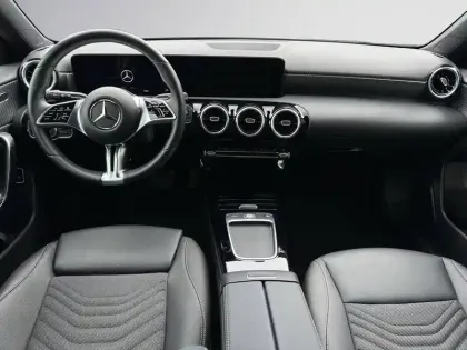 Photo 9 Mercedes Classe A 250 e Progressive Line