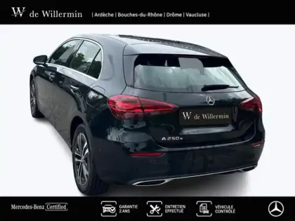 Photo 30 Mercedes Classe A 250 e Progressive Line