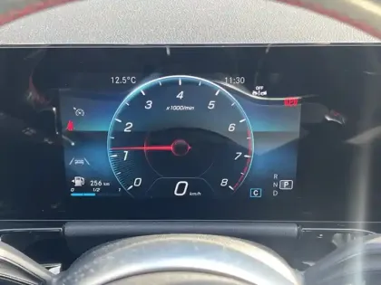 Photo 15 Mercedes GLA 200 AMG Line