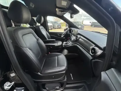 Photo 8 Mercedes CLA 300 d 4Matic AMG Long