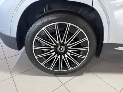 Photo 8 Mercedes GLA 200 d AMG Line