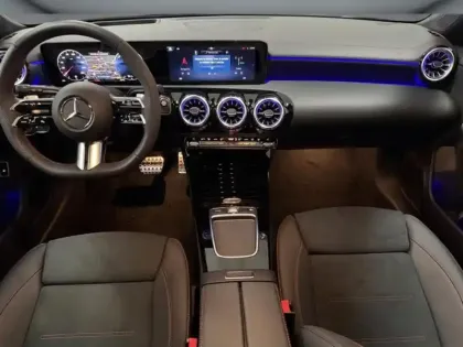 Photo 10 Mercedes CLA  250 e Hybrid EQ Shooting B