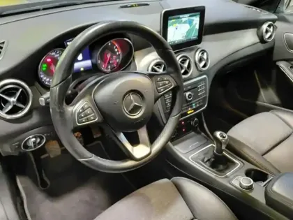 Photo 17 Mercedes GLA CAMERA   