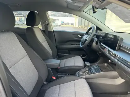 Photo 15 Kia Stonic Gén. I Ph3 Active 5