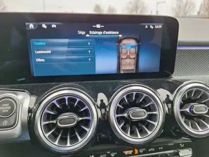 Photo 7 Mercedes GLB 200 d AMG Line