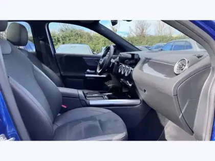 Photo 8 Mercedes GLA 250 e Hybrid EQ AMG Line