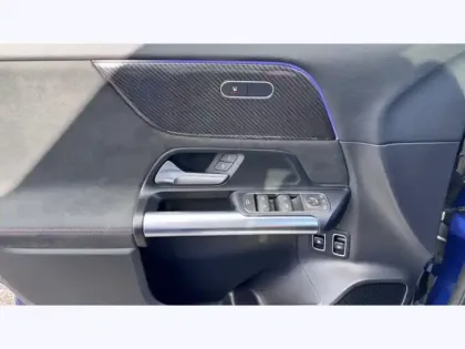 Photo 16 Mercedes GLA 250 e Hybrid EQ AMG Line