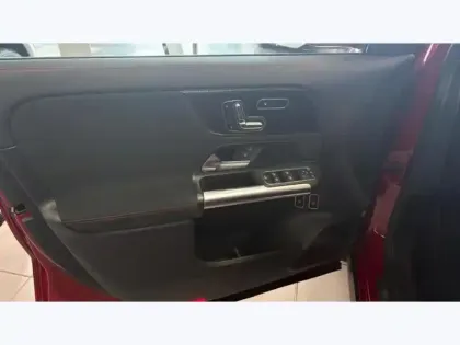 Photo 12 Mercedes GLA 250 e Hybrid EQ AMG Line