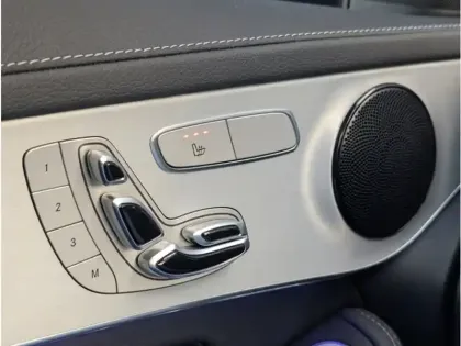 Photo 27 Mercedes Classe GLC 300de 4MATIC SUV 