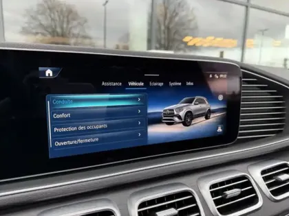 Photo 19 Mercedes GLE 350 de 4MATIC AMG Line