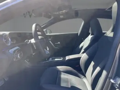 Photo 10 Mercedes CLA  250 e Hybrid EQ Shooting B