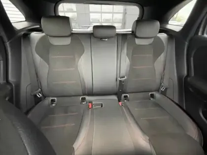 Photo 6 Mercedes GLA 200 d AMG Line