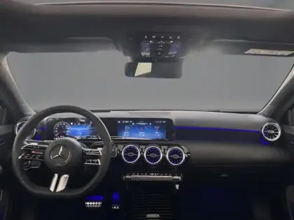 Photo 10 Mercedes Classe A 250 e Hybrid EQ Star Edition