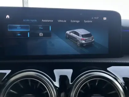 Photo 23 Mercedes Classe A 220 d AMG Line