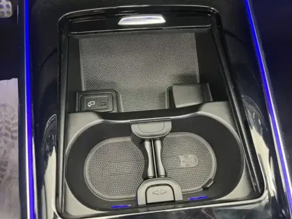 Photo 17 Mercedes GLA 250 e AMG Line