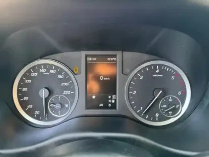 Photo 14 Mercedes Vito 114 CDI Fourgon Long 9G-Tronic