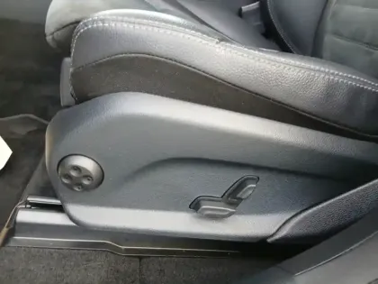 Photo 25 Mercedes Classe GLC GLC 220 d 4MATIC SUV AMG Line