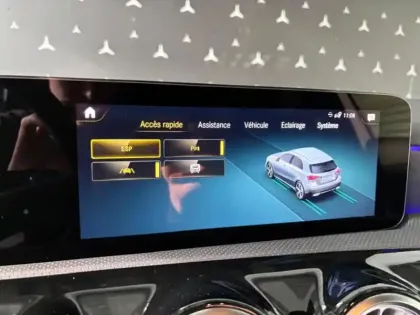 Photo 18 Mercedes Classe A 250 e AMG Line