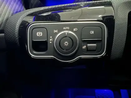 Photo 16 Mercedes Classe A 180 d Progressive Line