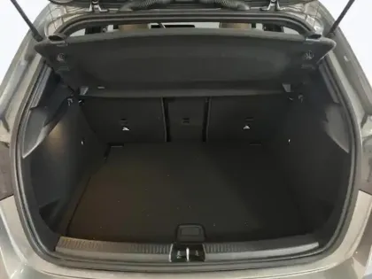 Photo 9 Mercedes Classe A 180 d Progressive Line