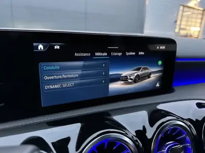 Photo 20 Mercedes Classe A A 220 d Berline Compacte