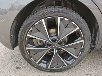 Photo 8 DS DS 4 E-Tense Performance Line + 1.6