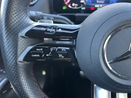 Photo 7 Mercedes GLA Gén. II (H247) Ph2 AMG Line 5