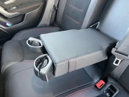 Photo 17 Mercedes Classe A Gén. IV (W177) Ph2 AMG Line 5