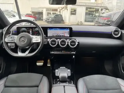 Photo 10 Mercedes Classe A 200 AMG Line